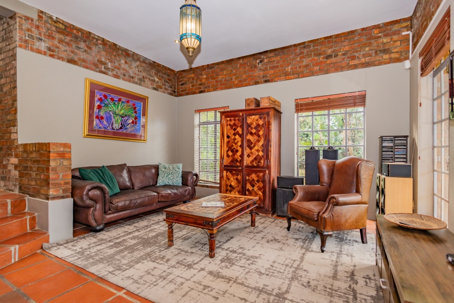 6 Bedroom Property for Sale in Vierlanden Western Cape